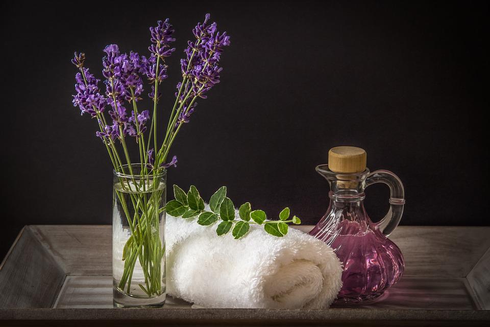 Calming Lavender & Eucalyptus Body Oil - Spa Range